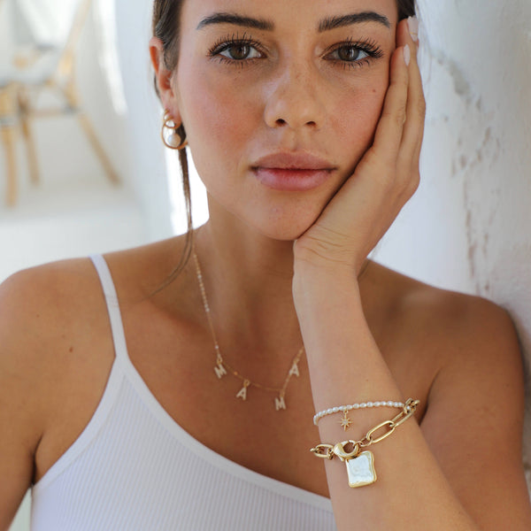 MAMA NECKLACE: GOLD