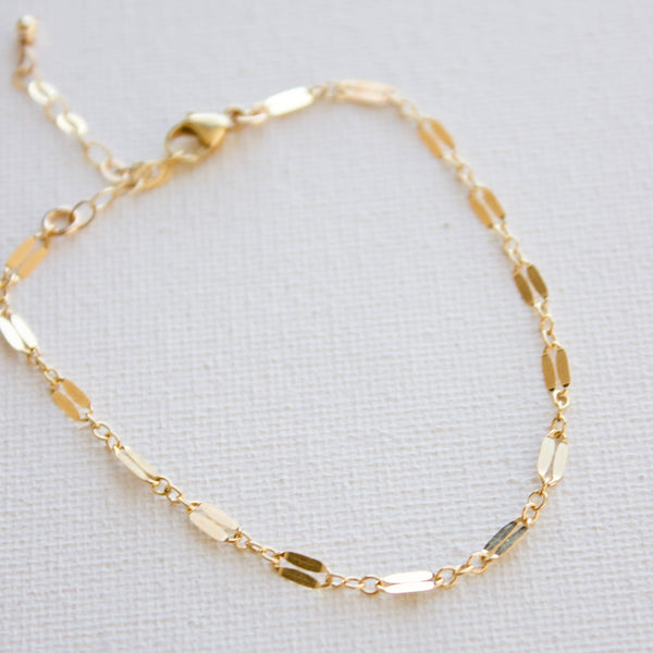 GOLD FILLED DAPPER CHAIN BRACELET: Gold