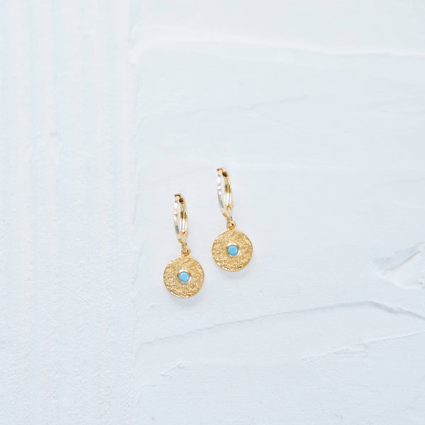 Wyatt earring: Gold
