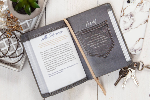 365 Days of Prayer for Teens (Devotional, Graduation Gifts)