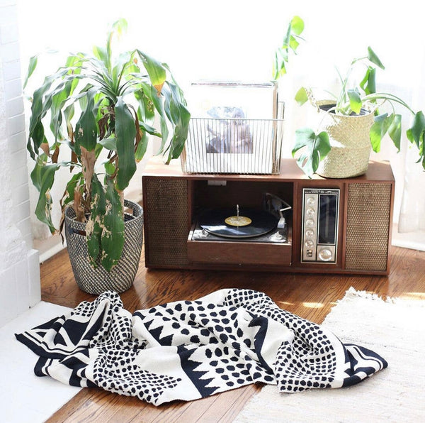 Seek & Swoon Blanket - Adobe Throw
