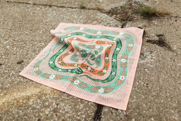 Bandanna - No. 069 Snakes Pink