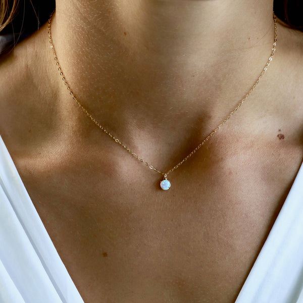 OPAL DROP NECKLACE: Gold