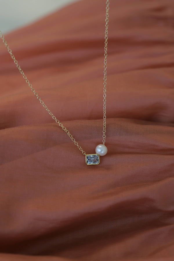 TOI ET MOI: Yellow Gold / Pear