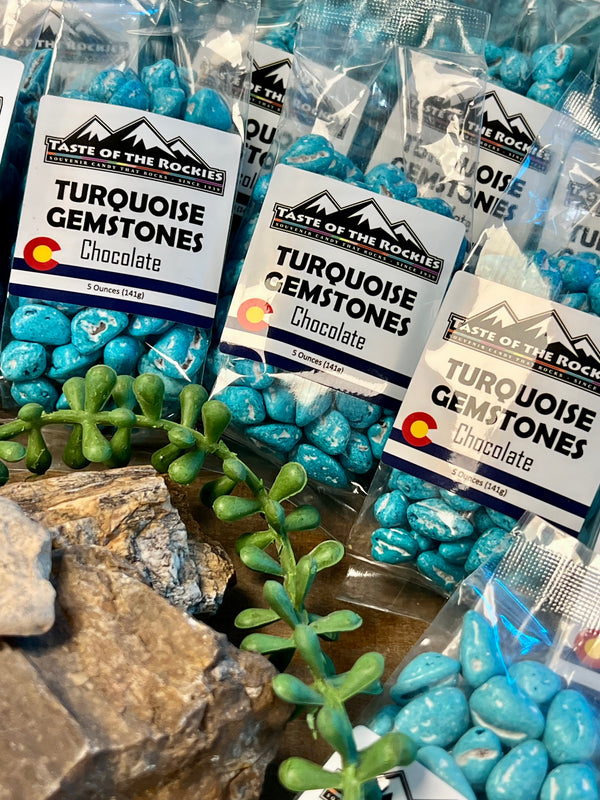 Turquoise Rocks – Chocolate Pieces with Candy Coating