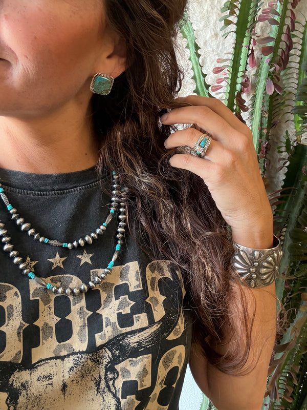 RODEO COW SKULL MINERAL GRAPHIC TEE: Mineral Black