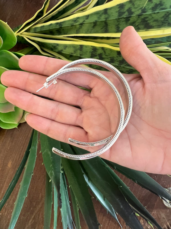 The Selena’s Hoop