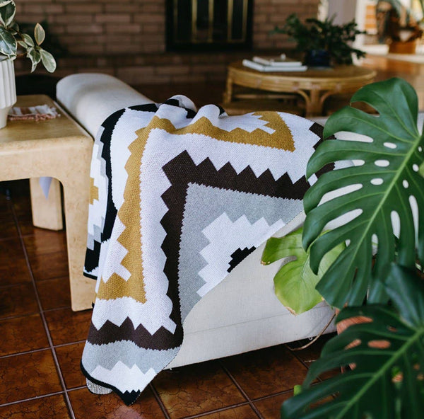 Seek & Swoon Blanket - Homeland Throw