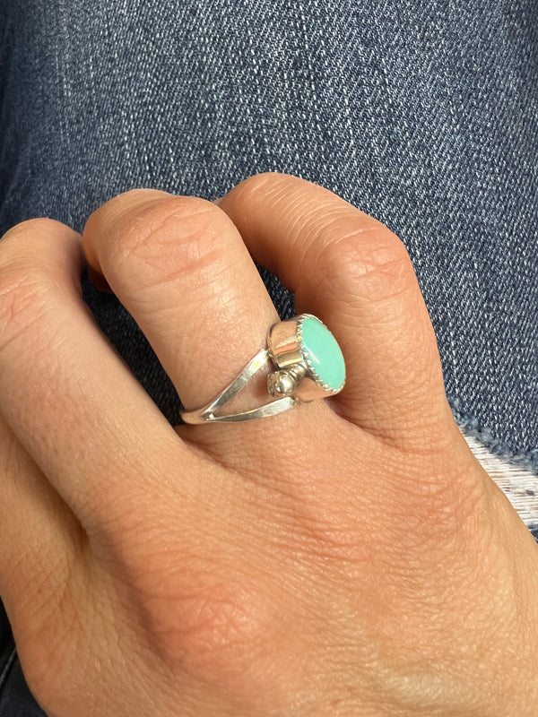 Simple Turquoise Ring - Light Green